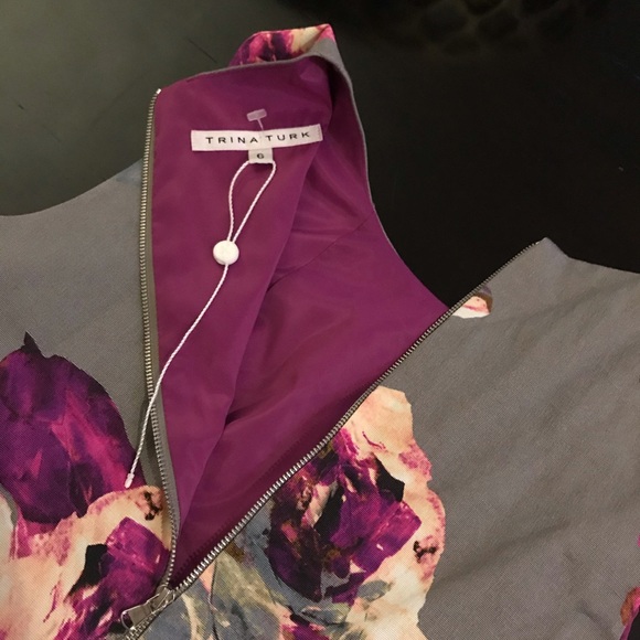 TRINA TURK Gray Floral Sleeveless Top ▪️ sz 6 - Picture 7 of 8